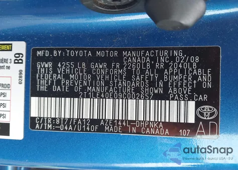 2009 Toyota Matrix S z USA, uszkodzony, nr VIN 2T1LE40E09C002657